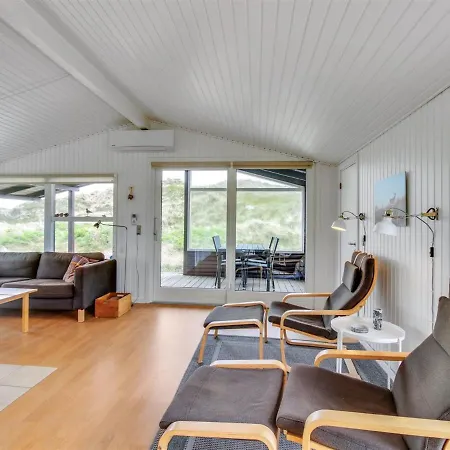 Holiday home Hristina - 200m From The Sea In Western Jutland By Interhome *